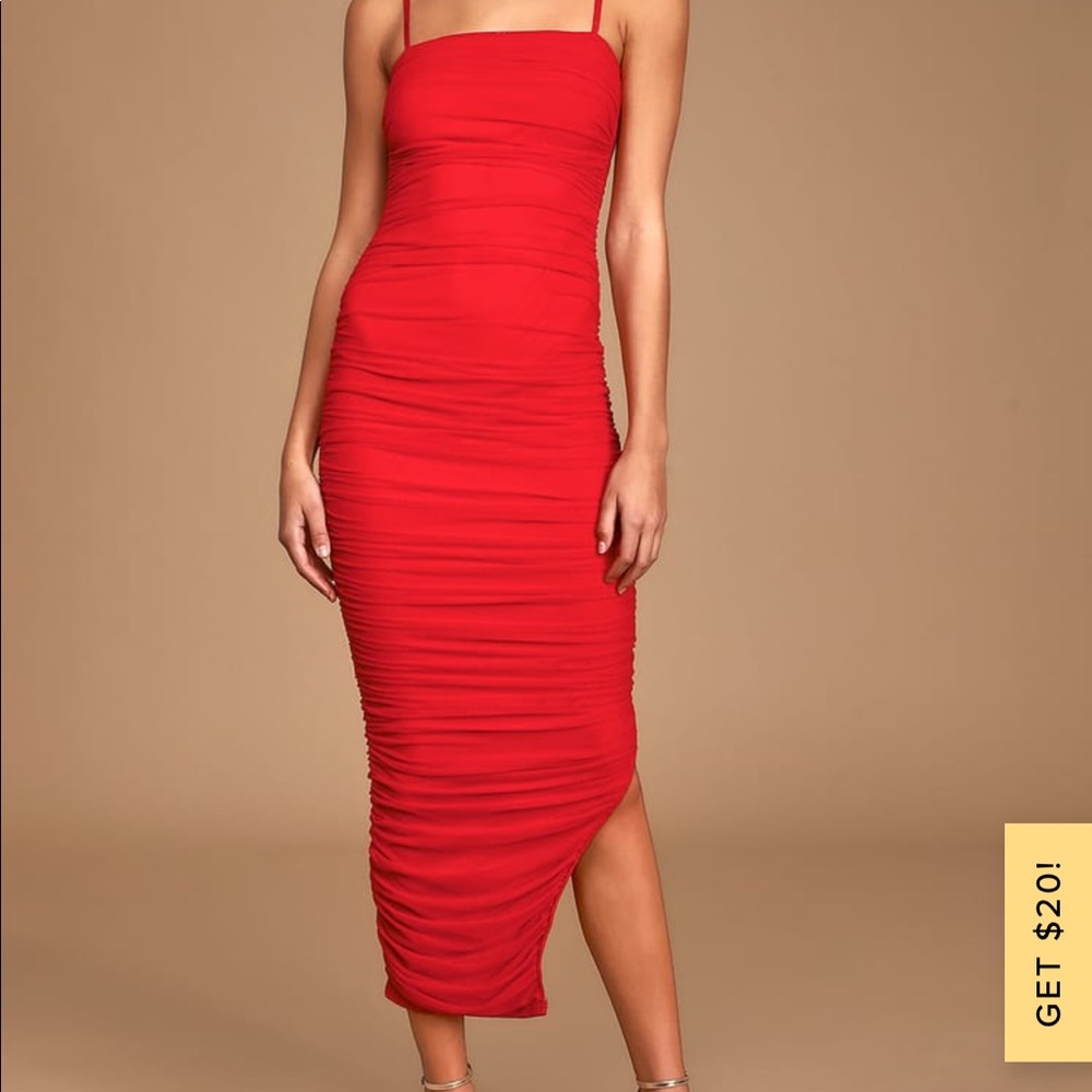 Ruched sleeveless red bodycon dress